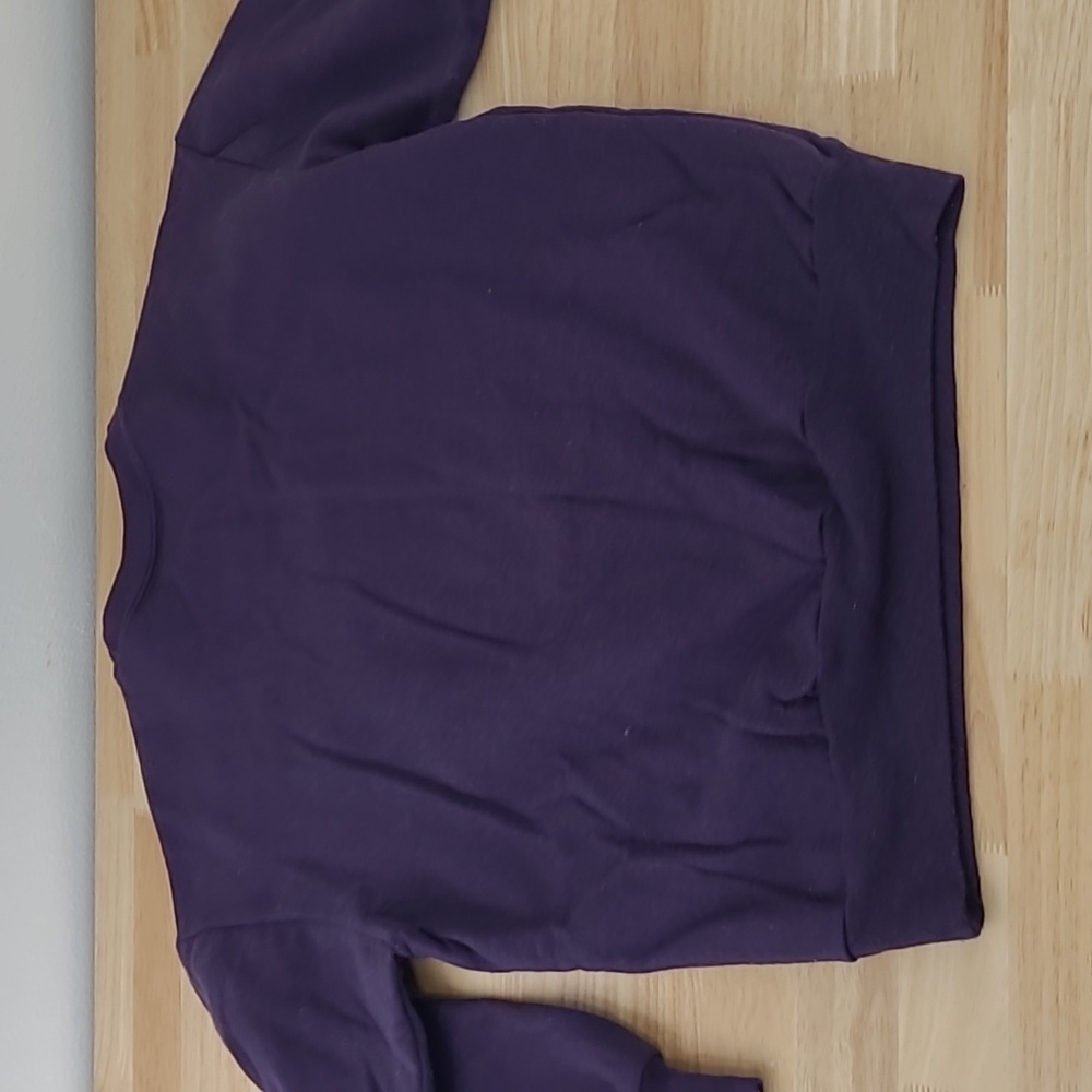 Unique Vintage image Chistmas sweatshirt Purple Excellent condition - Picture 7 of 7